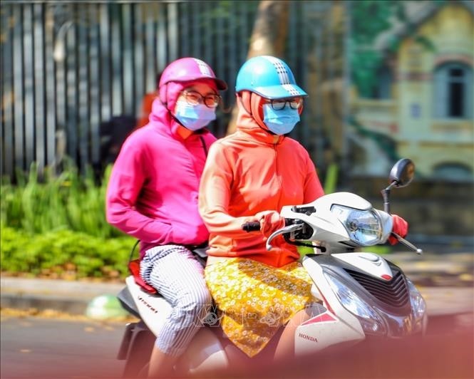 Thời tiết hôm nay (6-5): Bắc Bộ, Trung Bộ nắng nóng gay gắt. Ảnh minh họa: baotintuc.vn
