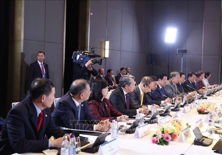 Tổng Bí thư Tô Lâm khẳng định Đảng Cộng sản Việt Nam mong muốn duy trì và thúc đẩy quan hệ tốt đẹp với các chính đảng Kazakhstan, trong đó có Đảng Amanat