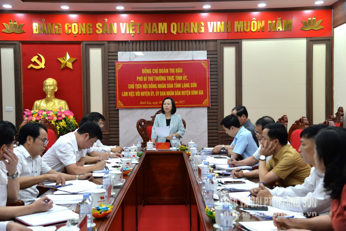 Đồng chí Đoàn Thị Hậu, Phó Bí thư Thường trực Tỉnh ủy, Chủ tịch HĐND tỉnh phát biểu kết luận tại buổi làm việc