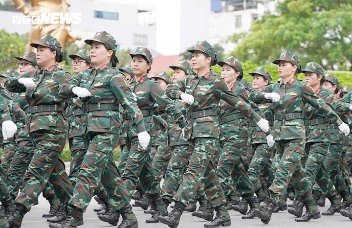 Dù gặp nhiều hạn chế về thể lực nhưng được đi trong vòng tay chào đón của Nhân dân, cùng hoà mình vào không khí ngày hội lớn của thành phố là niềm tự hào, kỷ niệm đẹp của các chị.
