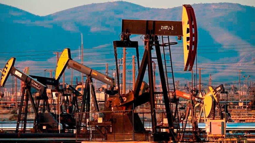 Giá dầu ghi nhận tuần tăng sau 2 tuần giảm tốc. Ảnh minh họa: Reuters