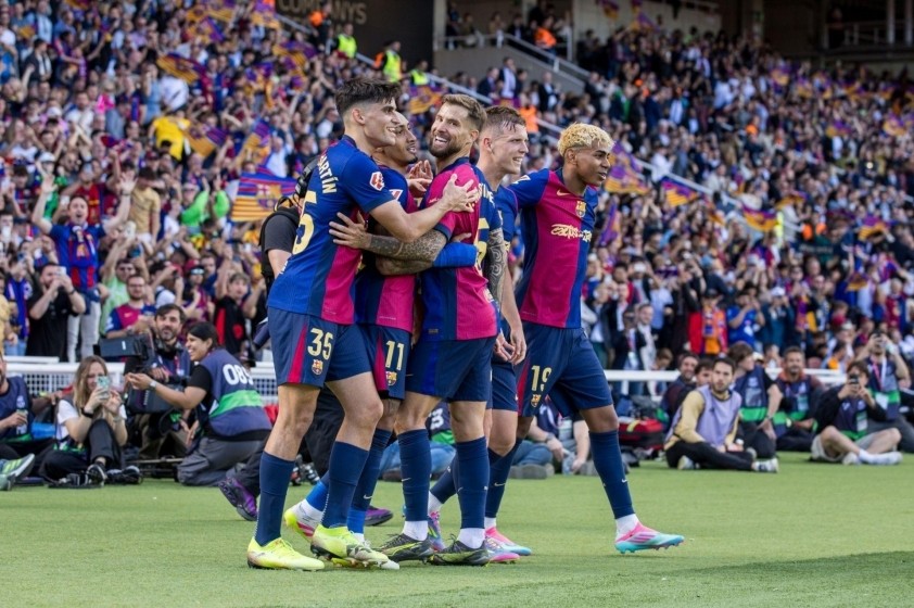 Tin thể thao, thắng ngược 4-3 trước Real Madrid, Barcelona tiến gần chức vô địch La Liga 2024-2025. Ảnh: X Barca