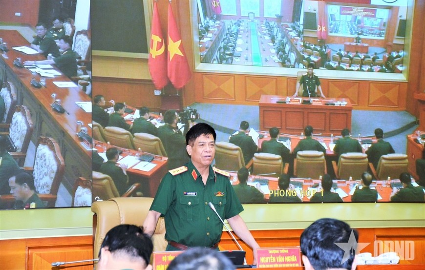 Thượng tướng Nguyễn Văn Nghĩa, Phó tổng Tham mưu trưởng Quân đội nhân dân Việt Nam chủ trì hội nghị.