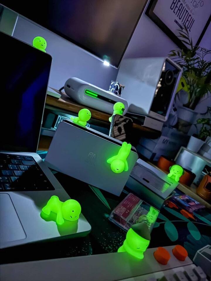 Đặc trưng của Smiski là khả năng phát sáng trong bóng tối.