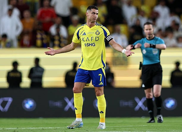 Tin thể thao (15-5): Ronaldo vẫn chưa quyết định có nên gia hạn với Al Nassr. Ảnh: Getty