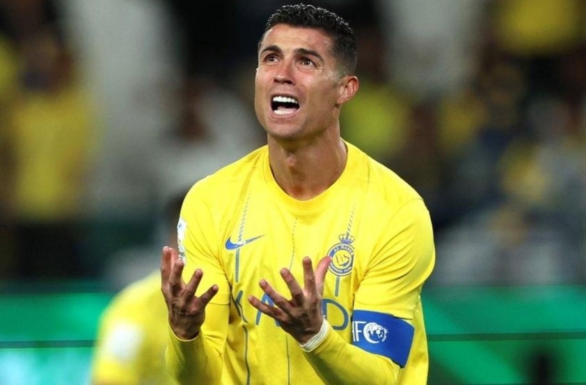 CR7 vẫn chưa thể giành được danh hiệu lớn nào kể từ khi tới Ả Rập. Ảnh: Getty