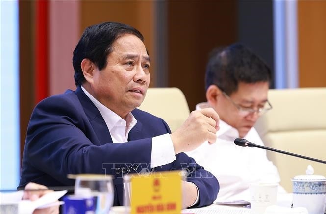 Thủ tướng Phạm Minh Chính chủ trì Phiên họp thứ hai của Ban chỉ đạo về phát triển khoa học, công nghệ, đổi mới sáng tạo, chuyển đổi số và Đề án 06.