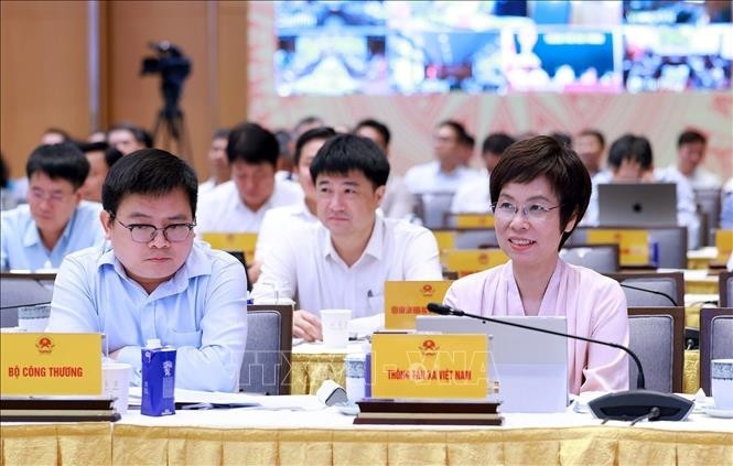 Các đại biểu tham dự Phiên họp thứ hai của Ban chỉ đạo về phát triển khoa học, công nghệ, đổi mới sáng tạo, chuyển đổi số và Đề án 06.