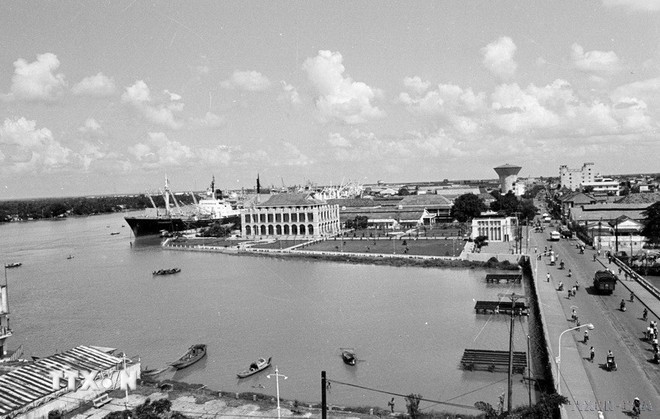 Bến Nhà Rồng, nơi người thanh niên yêu nước Nguyễn Tất Thành ra đi tìm đường cứu nước năm 1911. (Ảnh: TTXVN)