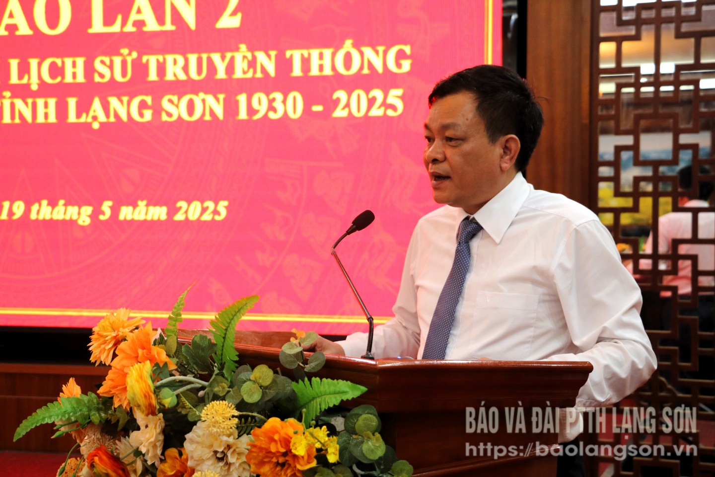 Đồng chí Nguyễn Quốc Khánh, Ủy viên Ban Thường vụ Tỉnh ủy, Trưởng Ban Tuyên giáo và Dân vận Tỉnh ủy phát biểu khai mạc hội thảo lần 2 bản thảo cuốn sách Lịch sử truyền thống ngành tuyên giáo tỉnh Lạng Sơn 1930 - 2025