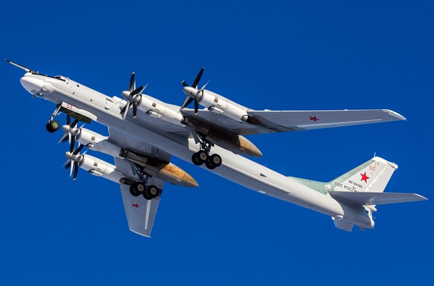 Một máy bay ném bom Tu-95MS của quân đội Nga. Ảnh: Airliners