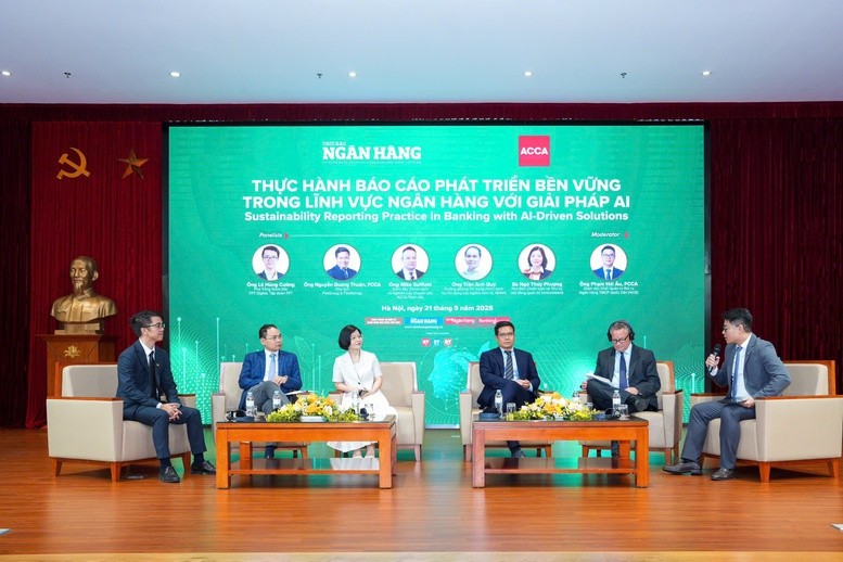 Các đại biểu, chuyên gia trao đổi tại tọa đàm - Ảnh: VGP/HT