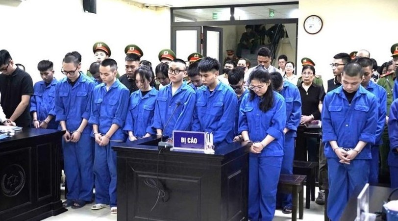 Nhóm bị cáo là thanh thiếu niên bị tuyên phạt từ 5 tháng tù đến 8,5 năm tù giam. Ảnh: tienphong.vn