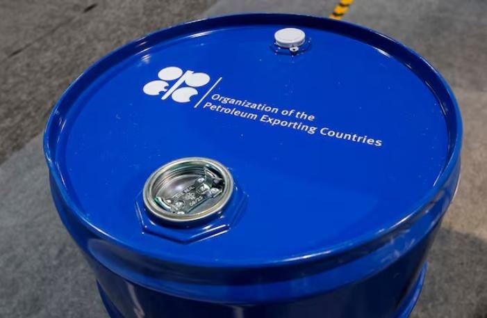 OPEC+ nhiều khả năng sẽ tăng sản lượng 411.000 thùng/ngày trong tháng 7. Quyết định sẽ được công bố vào tuần sau. Ảnh minh họa: Reuters