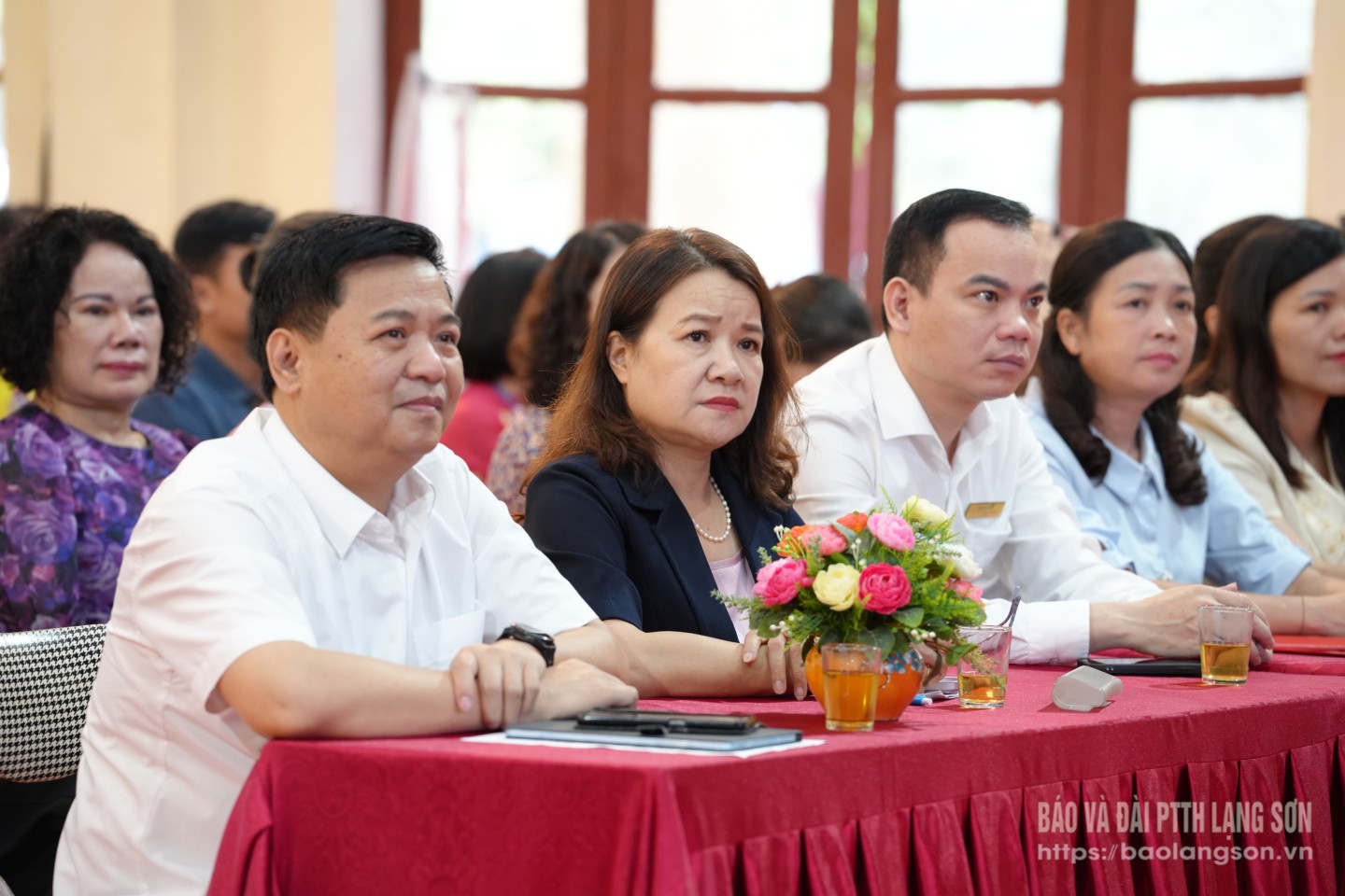 Các đại biểu tham dự chương trình