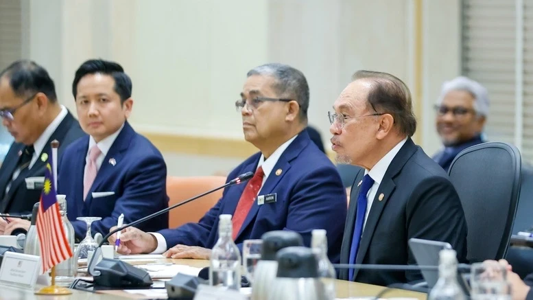 Thủ tướng Malaysia Anwar Ibrahim phát biểu tại hội đàm. (Ảnh: NHẬT BẮC/VGP)