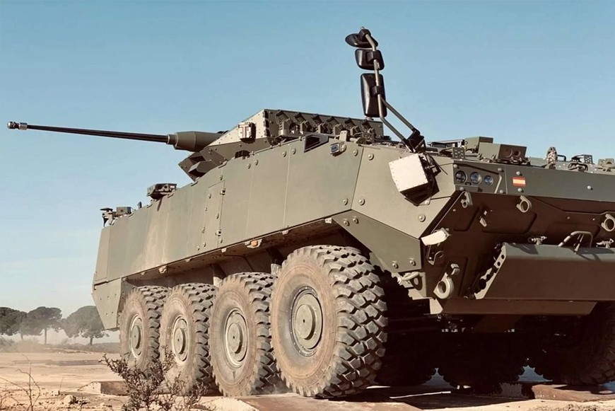 Với các nền tảng như Leopard 2E và VCR Dragon 8x8 đóng vai trò trung tâm trong nỗ lực hiện đại hóa, liên minh Tây Ban Nha- Đức đánh dấu một giai đoạn mới trong quá trình đồng phát triển các hệ thống xe chiến đấu. Ảnh: TESS Defence 