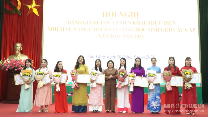 anh,2,10511527.jpg