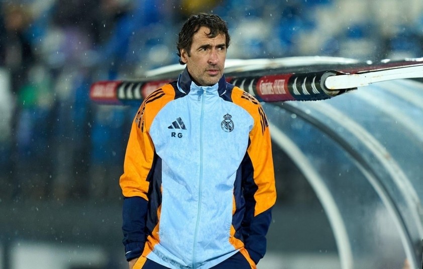 HLV Raul Gonzalez rời Real Madrid sau 6 năm gắn bó với đội B. Ảnh: Getty 