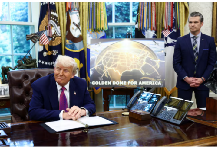 Tổng thống Donald Trump đưa ra thông báo liên quan đến lá chắn phòng thủ tên lửa Golden Dome tại Phòng Bầu dục của Nhà Trắng. (Ảnh: Reuters)