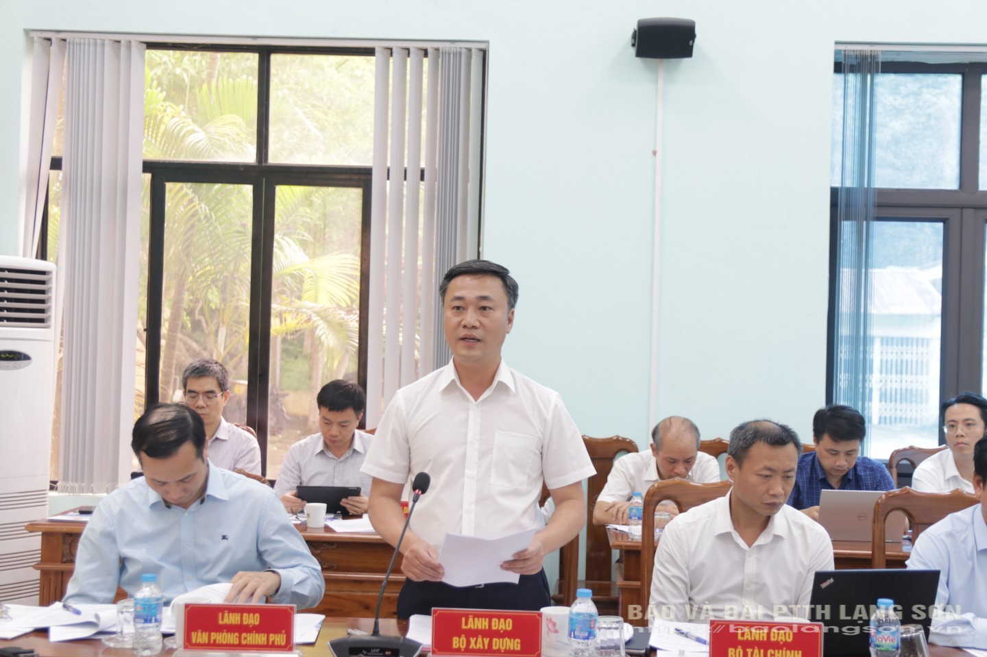 Lãnh đạo Bộ Xây dựng báo cáo tại cuộc kiểm tra