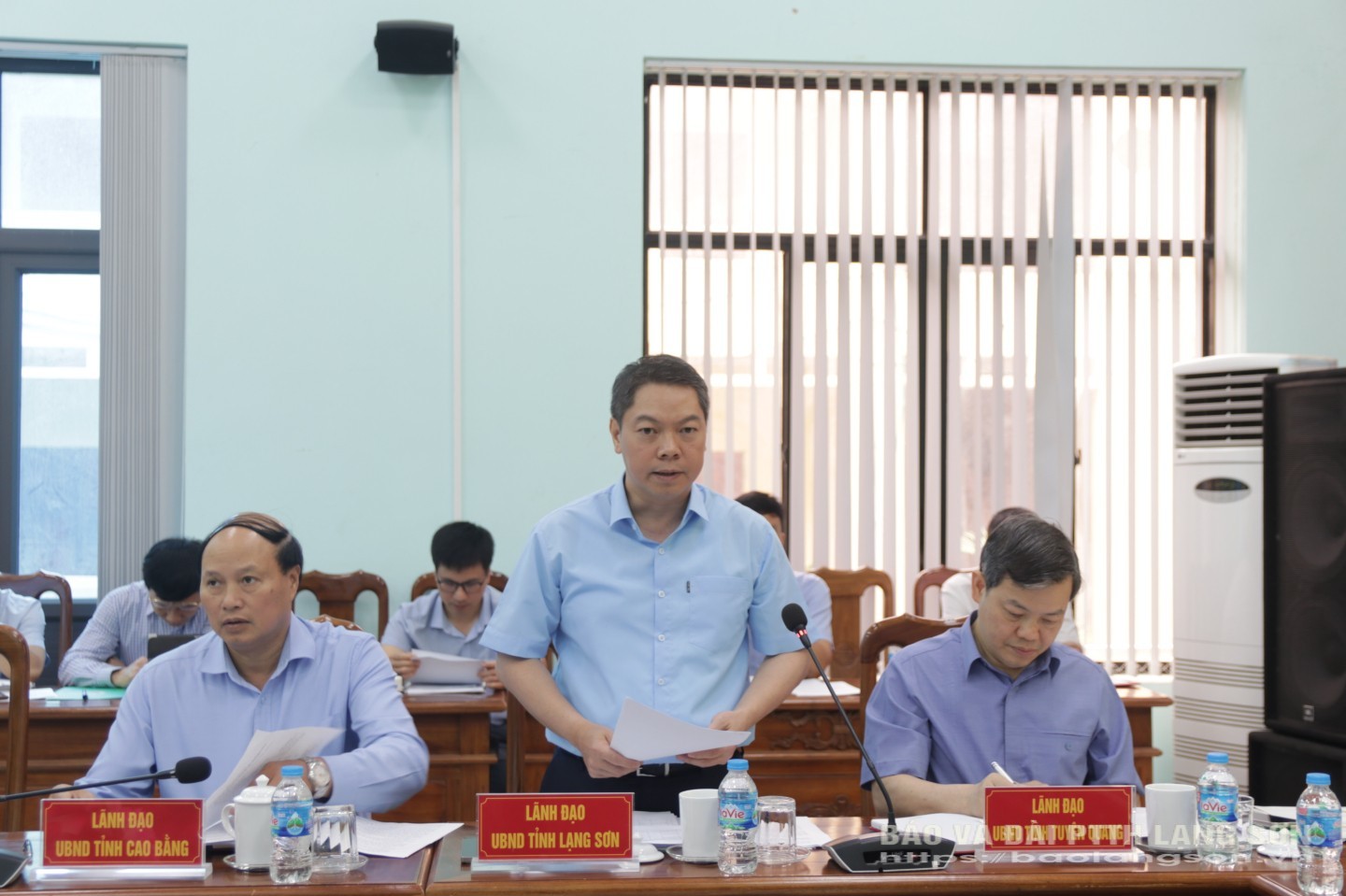 Đồng chí Phó Chủ tịch UBND tỉnh Lạng Sơn báo cáo tại cuộc kiểm tra