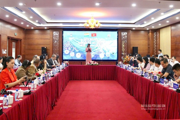 Toàn cảnh hội nghị