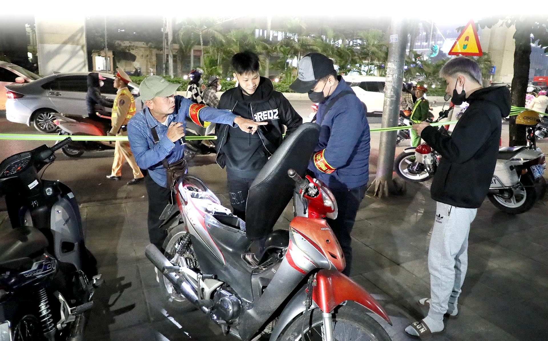 Ảnh tràn viền