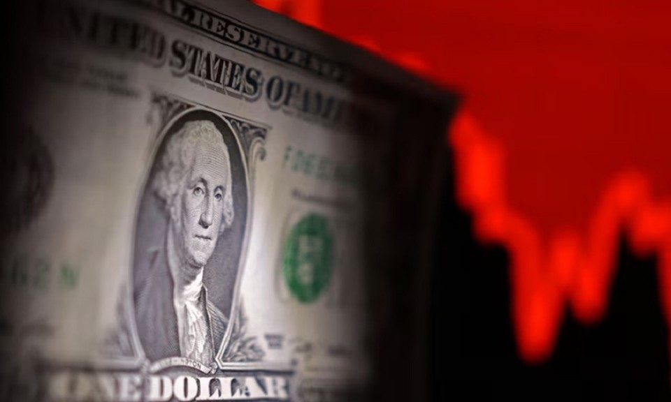 Tỷ giá USD hôm nay (1-5): Đồng USD tăng sau khi GDP giảm