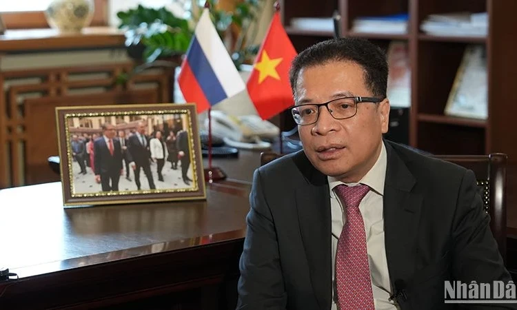 Chuyến thăm Nga của Tổng Bí thư khẳng định tính kế thừa lịch sử, thực trạng quan hệ và hướng tới tương