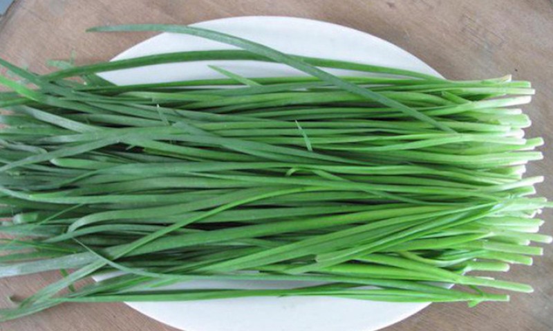 Bài thuốc dân gian từ cây hẹ