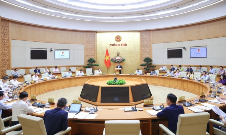 Không quy định tên và nhiệm vụ, quyền hạn cụ thể của bộ ngành vào trong Luật