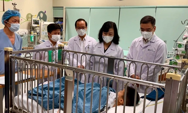 Chăm sóc tốt nhất cho bệnh nhi liên quan đến sự việc tại Bệnh viện đa khoa Nam Định