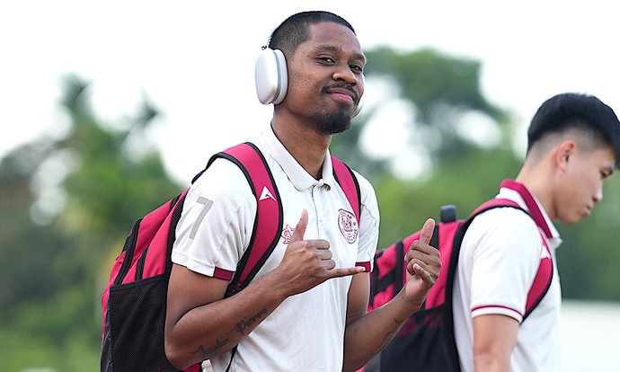 Hậu vệ nhập tịch sắp lên tuyển Việt Nam ghi cột mốc ấn tượng tại V.League