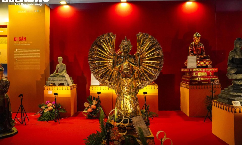 Chiêm ngưỡng 87 bảo vật quốc gia về Phật giáo tại Đại lễ Vesak 2025
