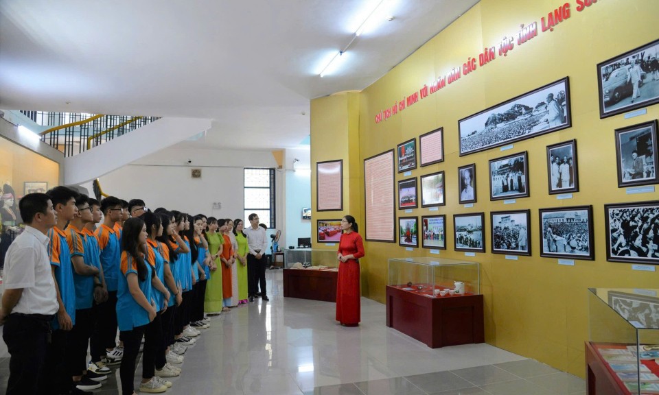 "Cẩm nang" cho người làm công tác di sản