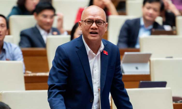 ĐBQH: Lương giáo viên luôn ổn định ở mức 'không đủ trang trải'