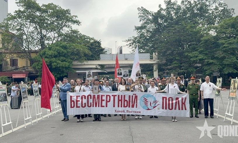 Diễu hành “Binh đoàn bất tử” tri ân các Anh hùng liệt sĩ