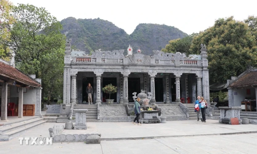 Ninh Bình: Bảo tồn và phát huy giá trị Di tích Hành cung Vũ Lâm