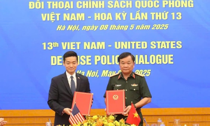 Việt Nam-Hoa Kỳ ký biên bản Đối thoại chính sách quốc phòng lần thứ 13