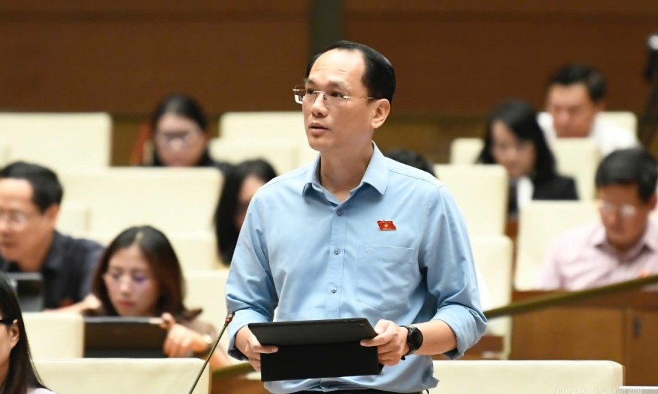 Đại biểu Lưu Bá Mạc: Hệ thống trí tuệ nhân tạo rủi ro cao hoặc có tác động lớn cần được kiểm định độc lập