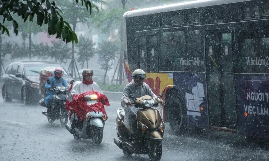 Thời tiết hôm nay (11-5): Miền Bắc có mưa to và dông