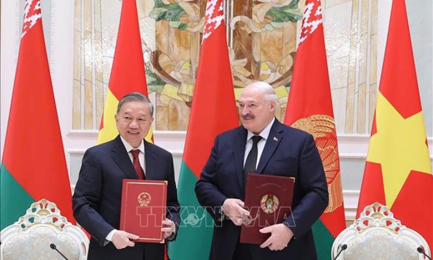 Tuyên bố chung về việc thiết lập quan hệ Đối tác Chiến lược Việt Nam-Belarus