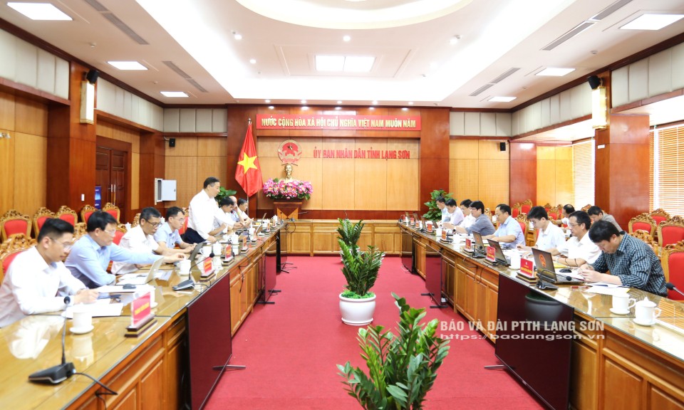 Lãnh đạo UBND tỉnh Lạng Sơn làm việc với Tổng công ty Điện lực - TKV: Xem xét điều chỉnh một số dự án đầu tư trên địa bàn