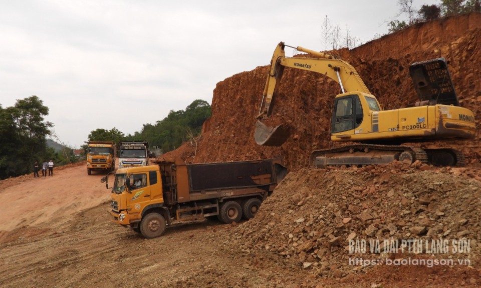 Văn Lãng tăng tốc tái định cư