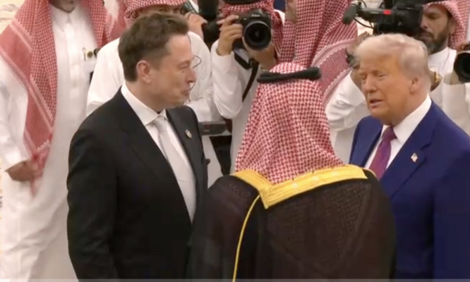 Ông Elon Musk đi cùng Tổng thống Trump đến Ả Rập Xê-út