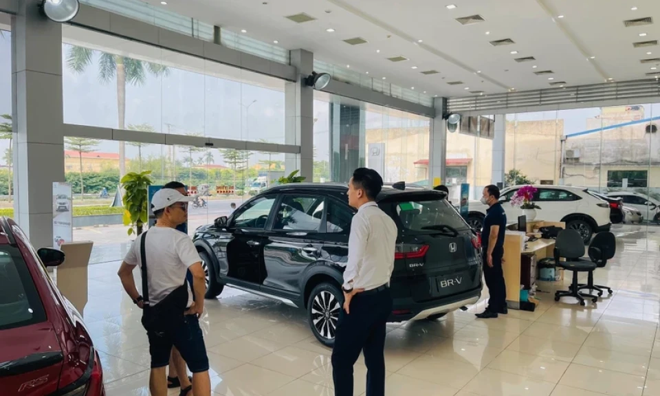 Giảm 7%, vì sao doanh số thị trường ôtô Việt Nam chững lại trong tháng 4?