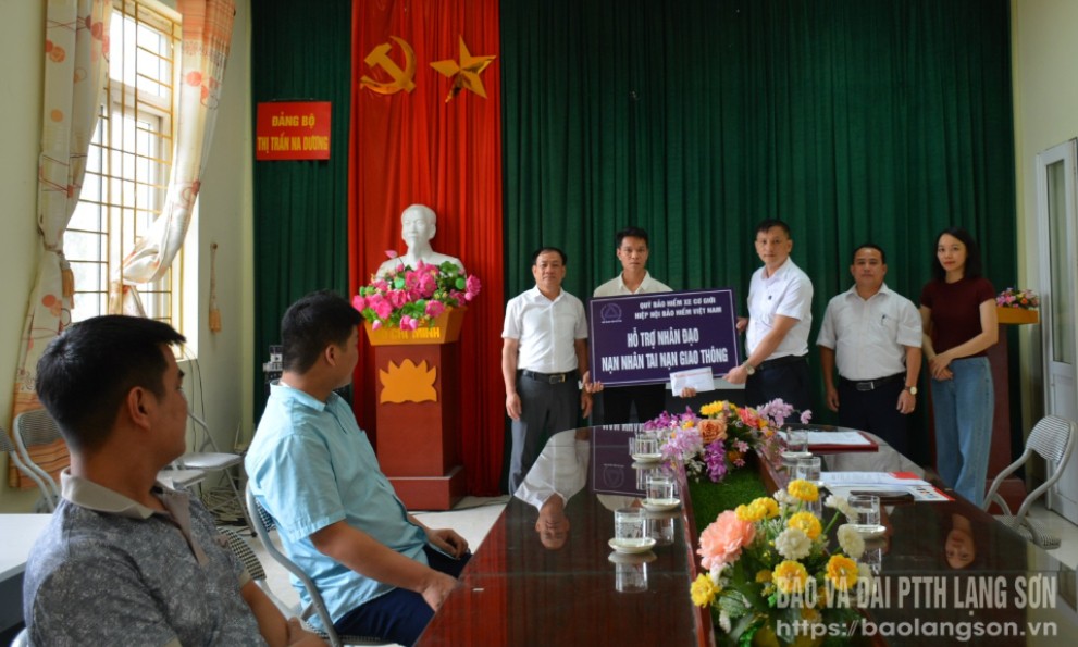 Hỗ trợ 45 triệu đồng cho gia đình có nạn nhân tử vong do tai nạn giao thông