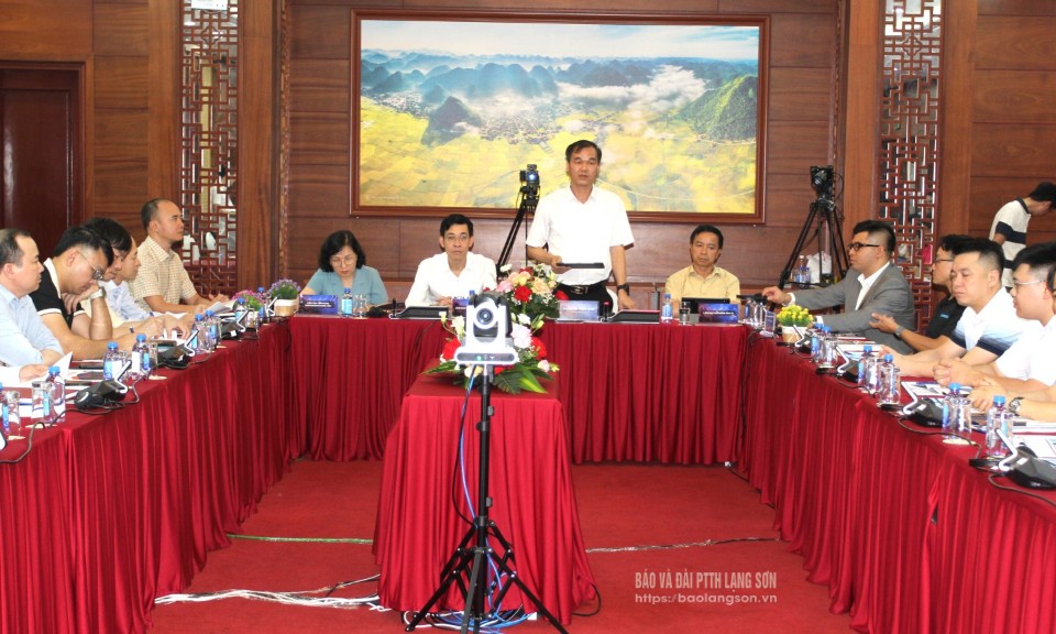 Hơn 70 đại biểu dự hội thảo về công nghệ phòng họp thông minh