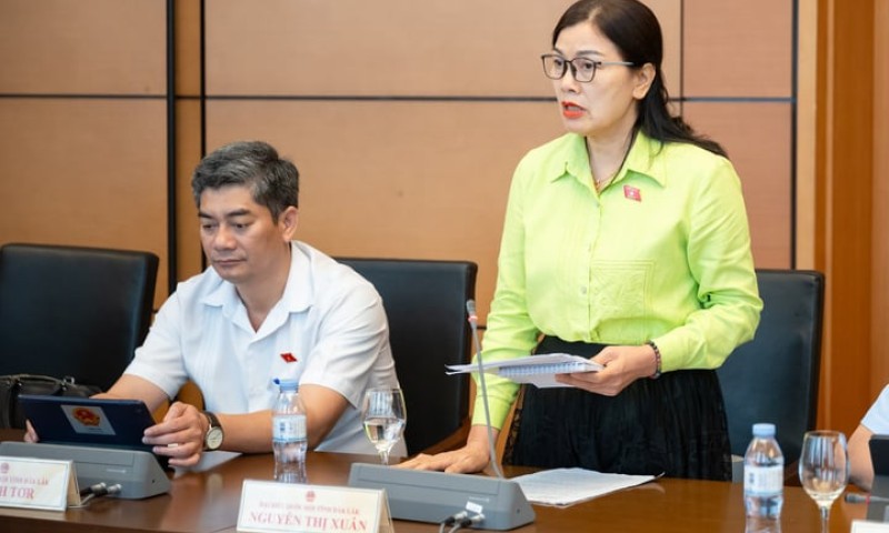 Đề xuất phạt tới 200 triệu đồng/lỗi vi phạm giao thông: ĐBQH lo 'bán xe không đủ tiền nộp'